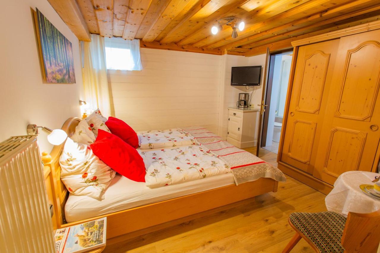 Bergidyll Top 1 Gartenwohnung Ramsau am Dachstein Bagian luar foto