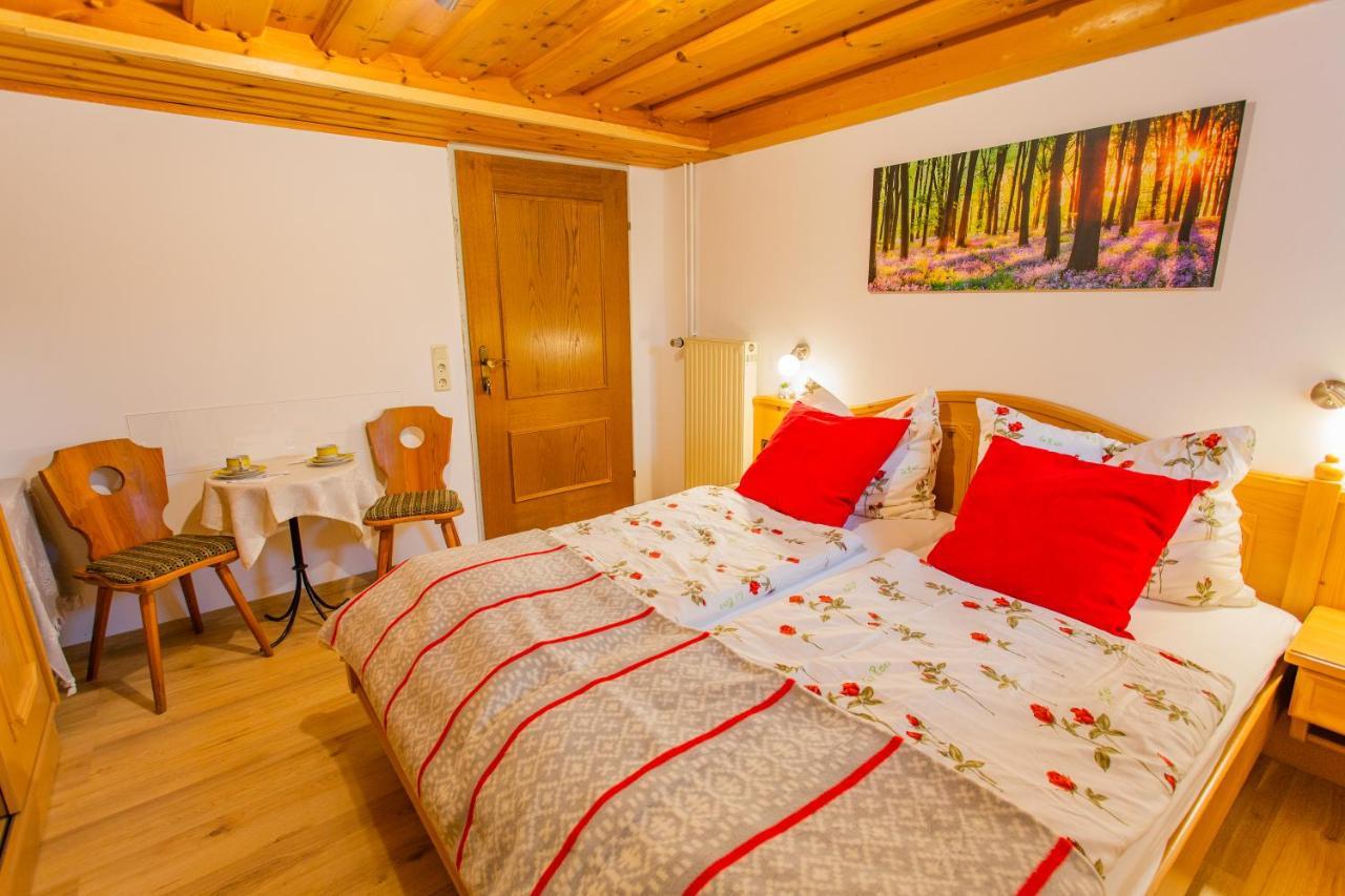 Bergidyll Top 1 Gartenwohnung Ramsau am Dachstein Bagian luar foto