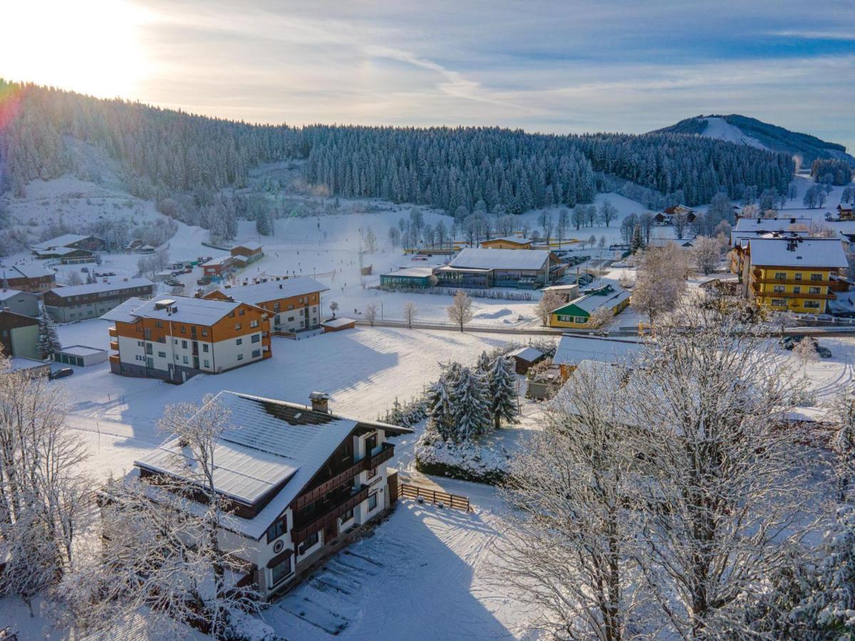Bergidyll Top 1 Gartenwohnung Ramsau am Dachstein Bagian luar foto